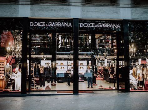 dolce gabbana barcelona telefono